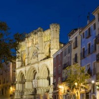 plaza_mayor_catedral_cuenca_t1600616.jpg_1306973099